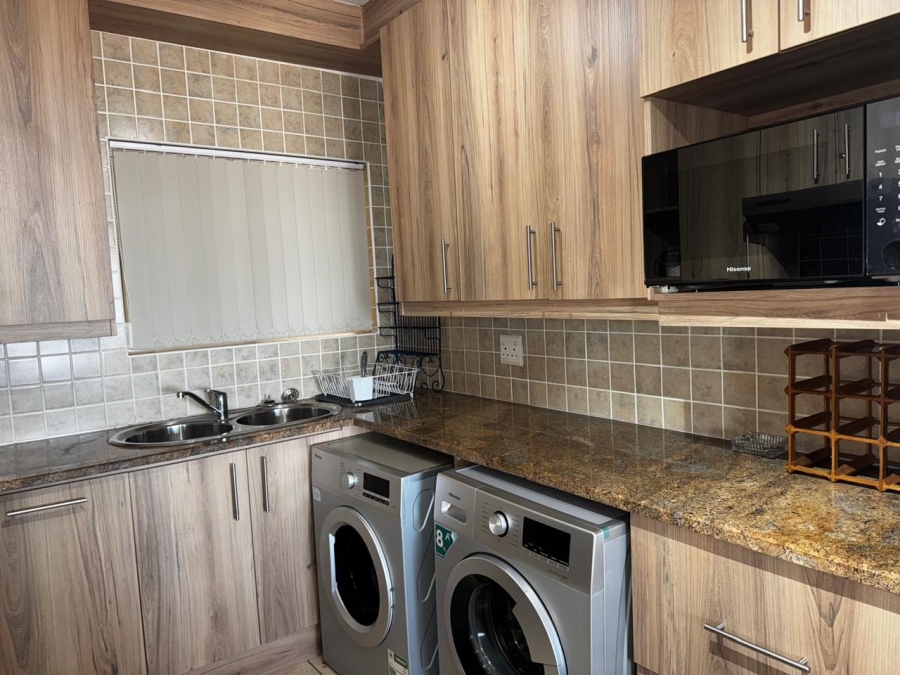 2 Bedroom Property for Sale in Jeffreys Bay Central Eastern Cape